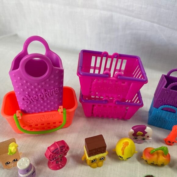 Shopkins Lot of 39 Characters and 11 Baskets Mixed Series Coffee Cake - Picture 7 of 7